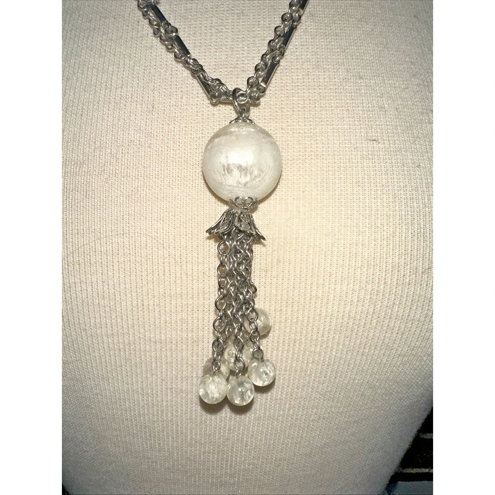 Tassel Pendant Necklace Womens OS Silver Clear Faux Pearl Crackle Glass
